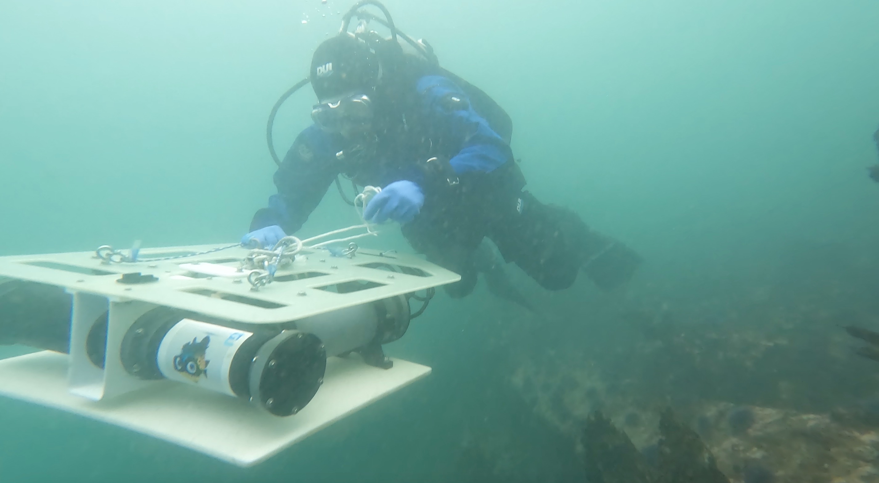 Deploying mini ISSIS — In Situ Ichthyoplankton Imaging System